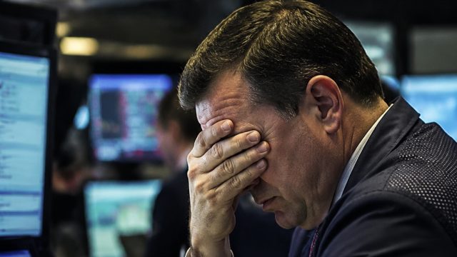 Tech Stocks Plummet: What This Means for Investors Now