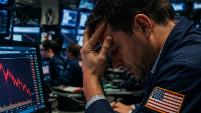Market Turmoil: Memory Chip Stocks Plunge Amid Global Tech Sell-off
