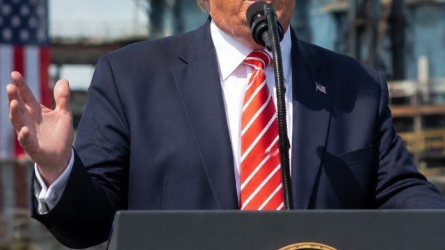 Trump Takes Center Stage in Pennsylvania: Economic Revival Efforts | poker trophy, game online grati