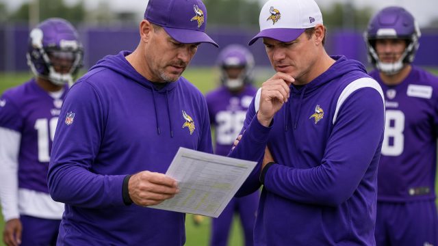 Vikings' Edge Roster Decisions: Short-Term Fix or Long-Term Strategy? | kihyun monsta x, fokus822